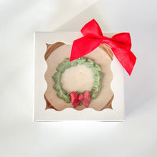 Load image into Gallery viewer, Frosted Wreath Artisanal Soap
